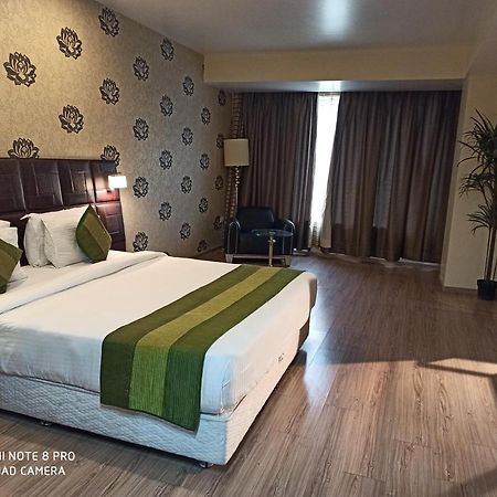 Hotel Patliputra Exotica Patna  Kültér fotó