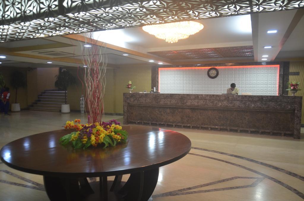 Hotel Patliputra Exotica Patna  Kültér fotó