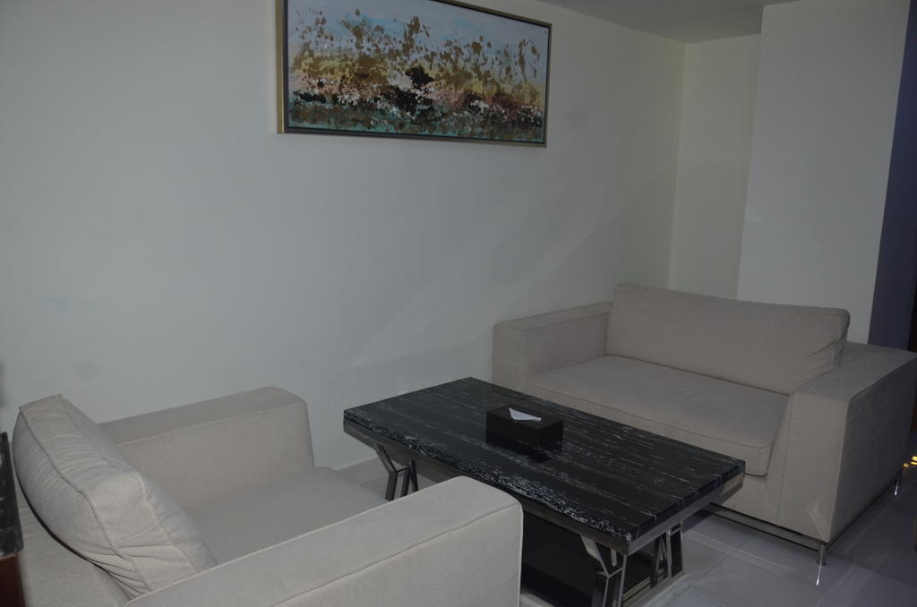 Hotel Patliputra Exotica Patna  Szoba fotó