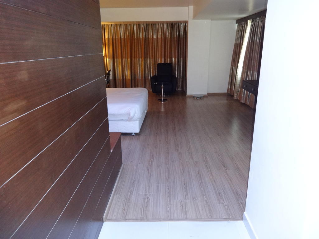 Hotel Patliputra Exotica Patna  Kültér fotó