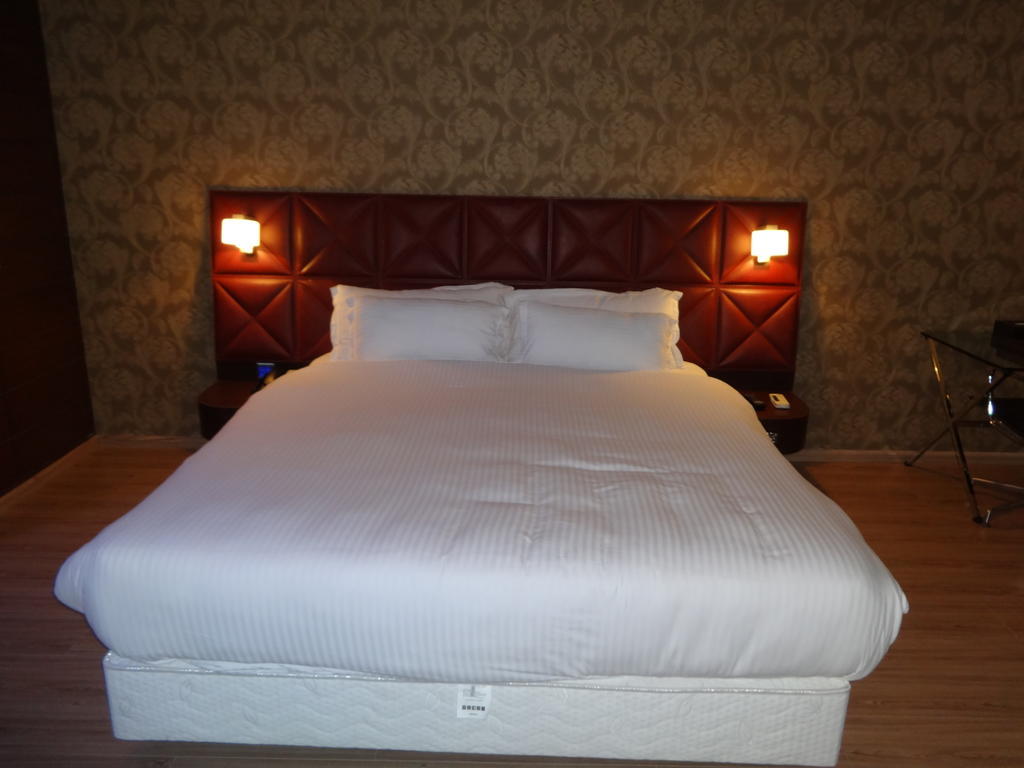 Hotel Patliputra Exotica Patna  Szoba fotó