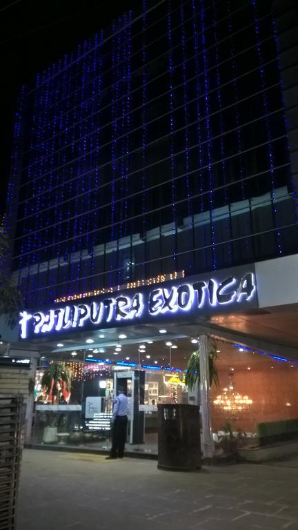 Hotel Patliputra Exotica Patna  Kültér fotó